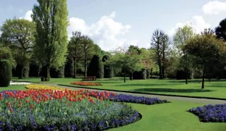 Shapoorji Pallonji  Amenities - Renaissance Garden